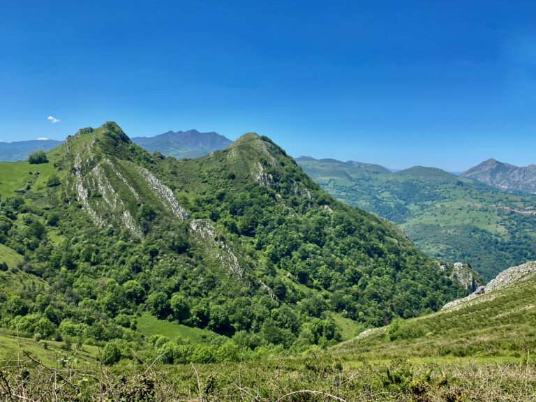 Camín Real de La Mesa (GR-101)